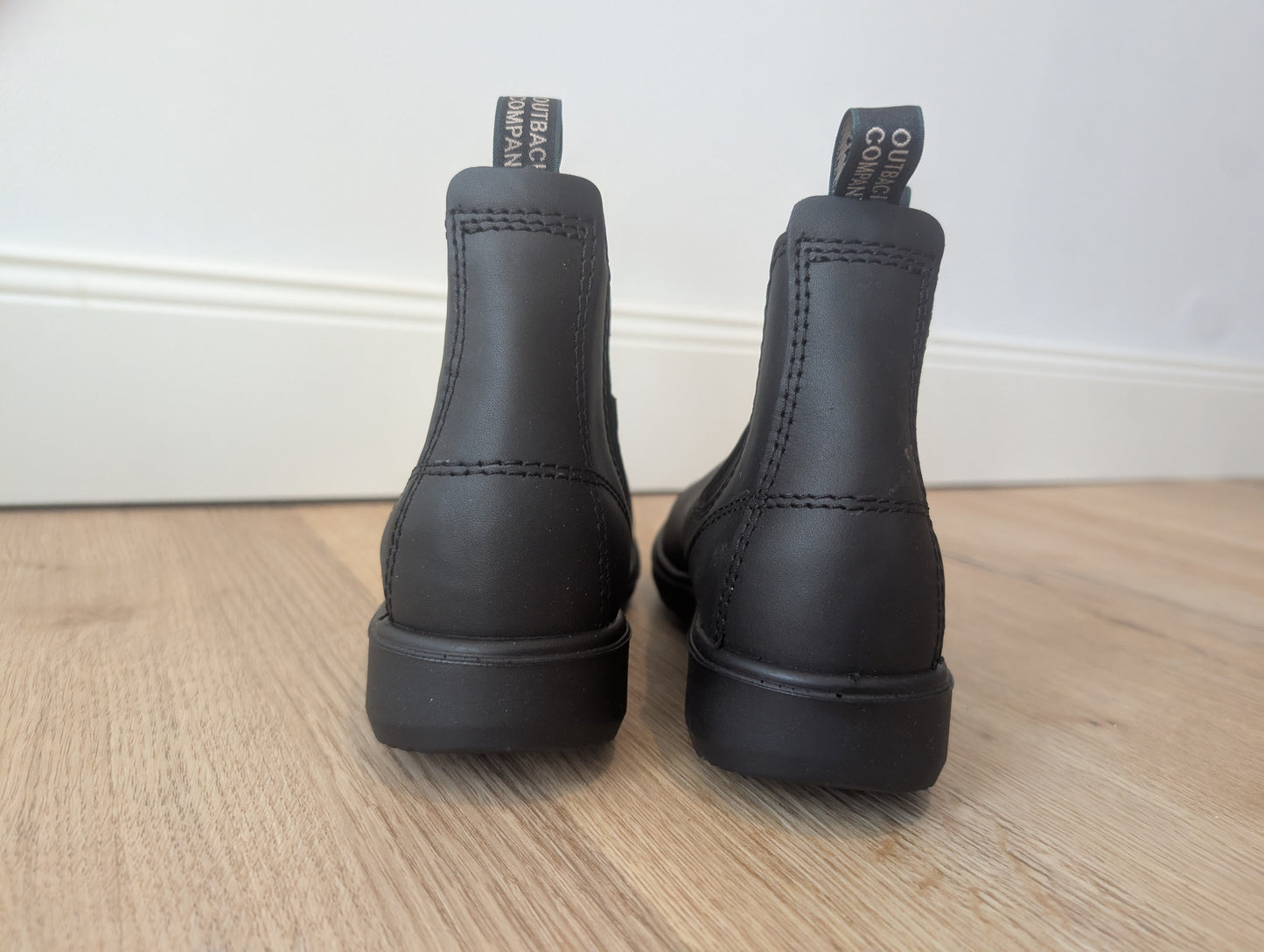 Yabbies Town & Country Chelsea Boots - Black
