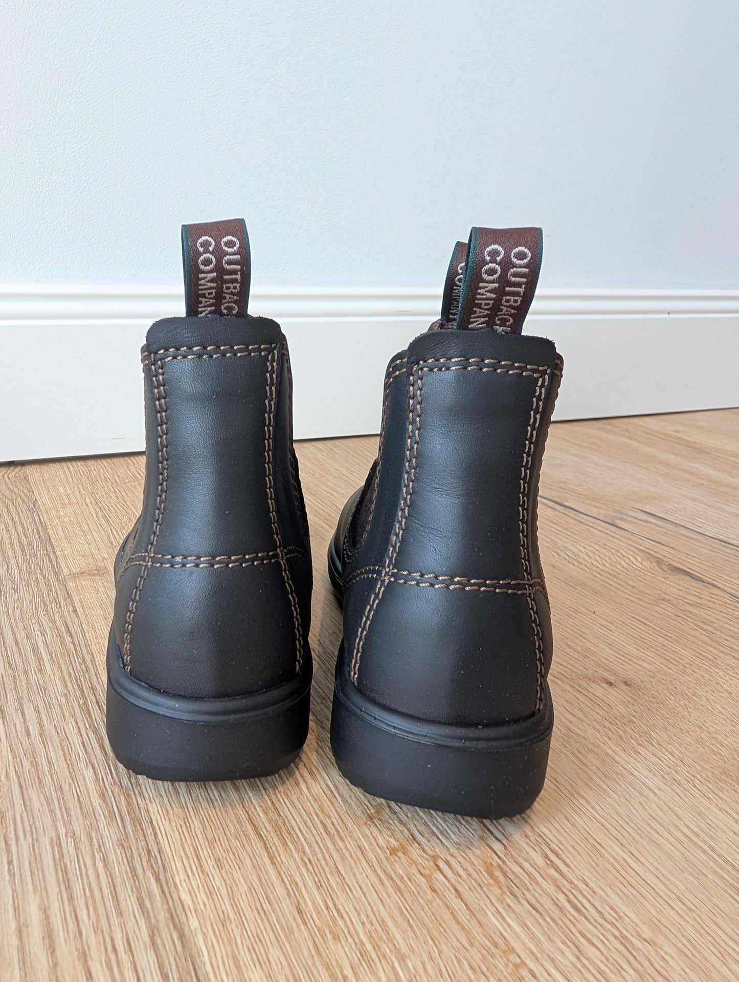 Yabbies Town & Country Chelsea Boots - Dark Brown