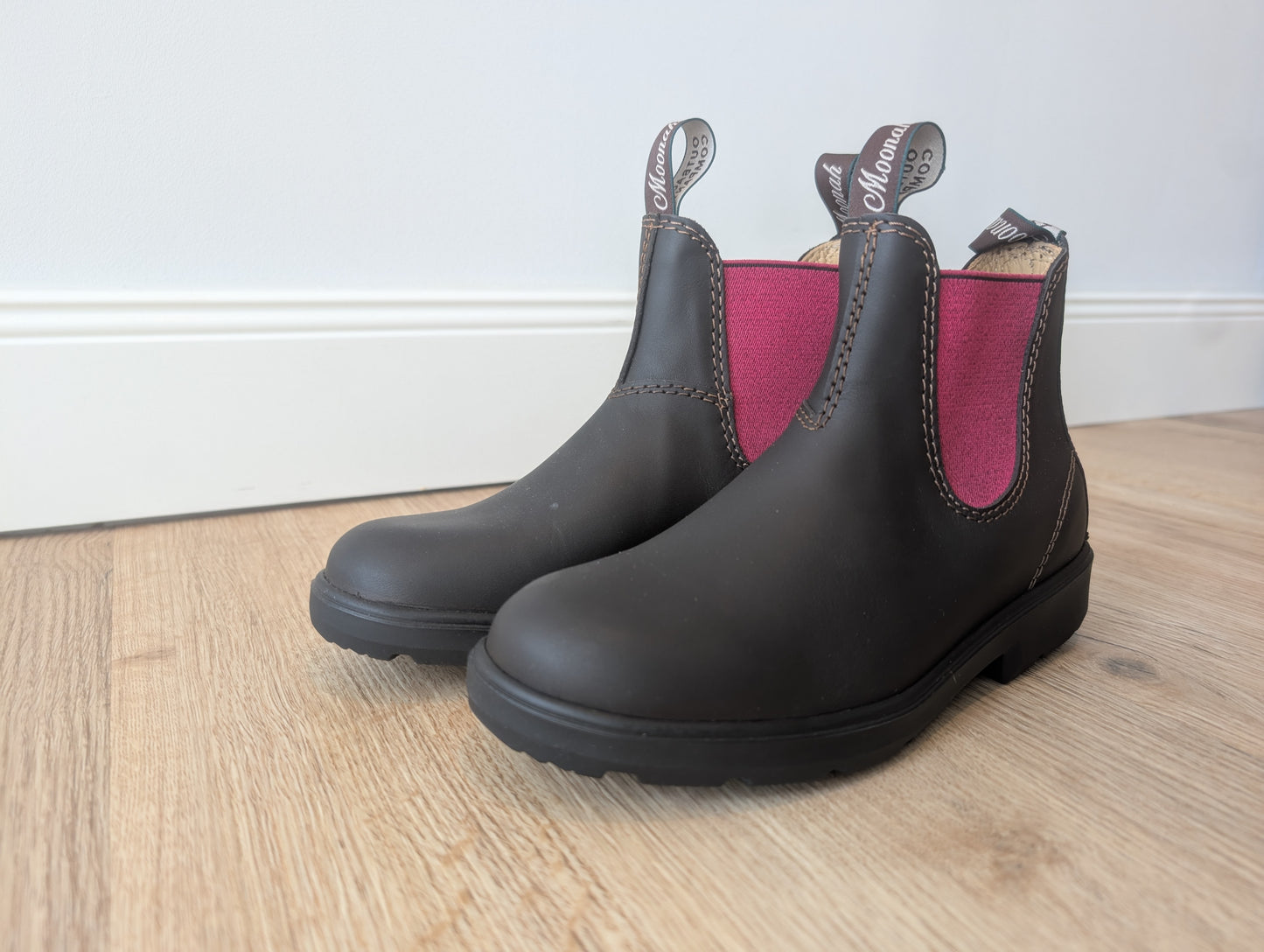 Moonah Boots Dark - Brown/Pink