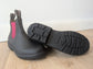 Moonah Chelsea Boots in Dunkelbraun und Pink