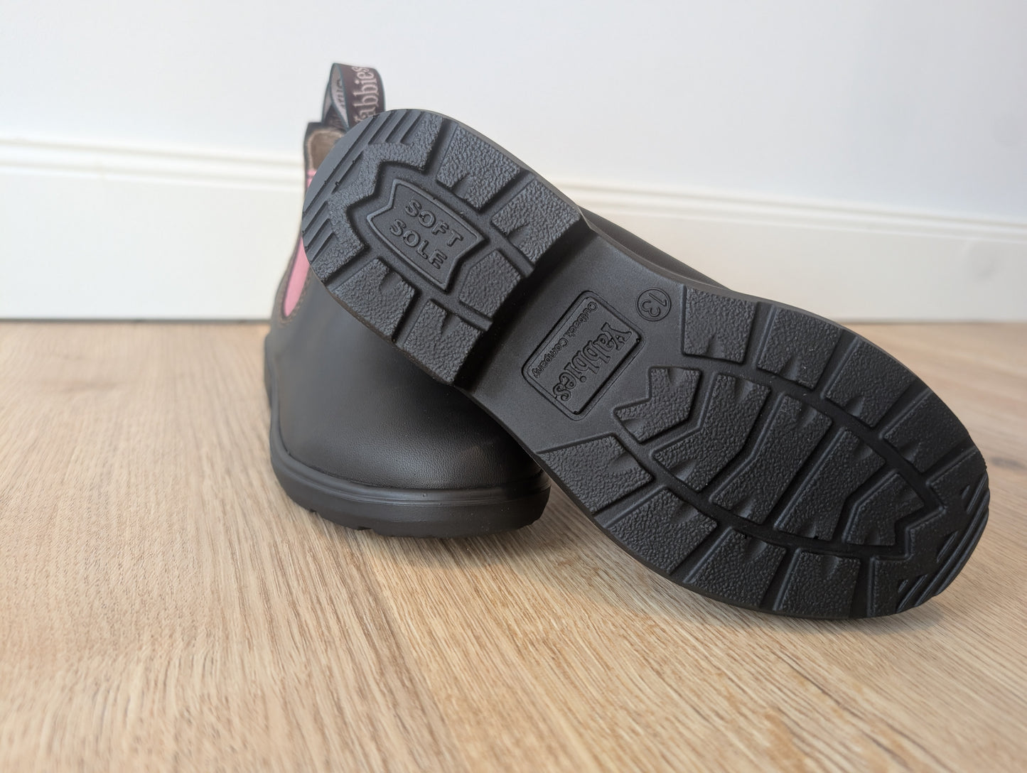 Yabbies Town & Country Chelsea Boots - Dark Brown and Dusty Pink