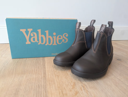 Yabbies Town & Country Chelsea Boots - Dark Brown and Blue
