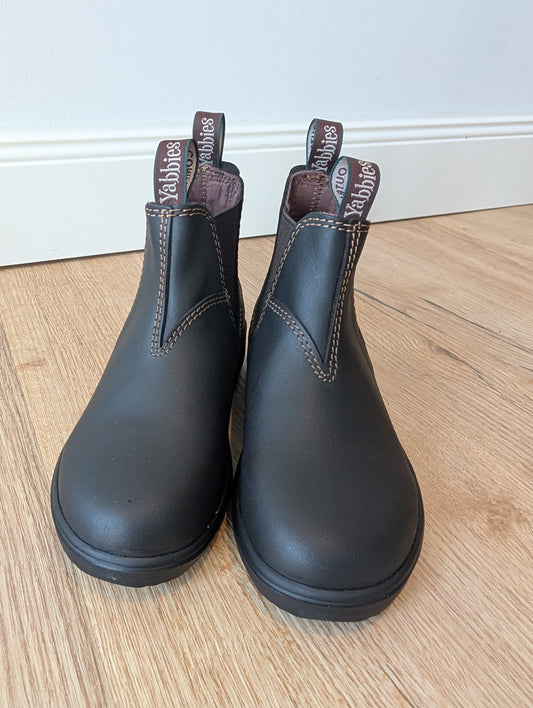 Yabbies Kinderboots aus Leder – Dark Brown