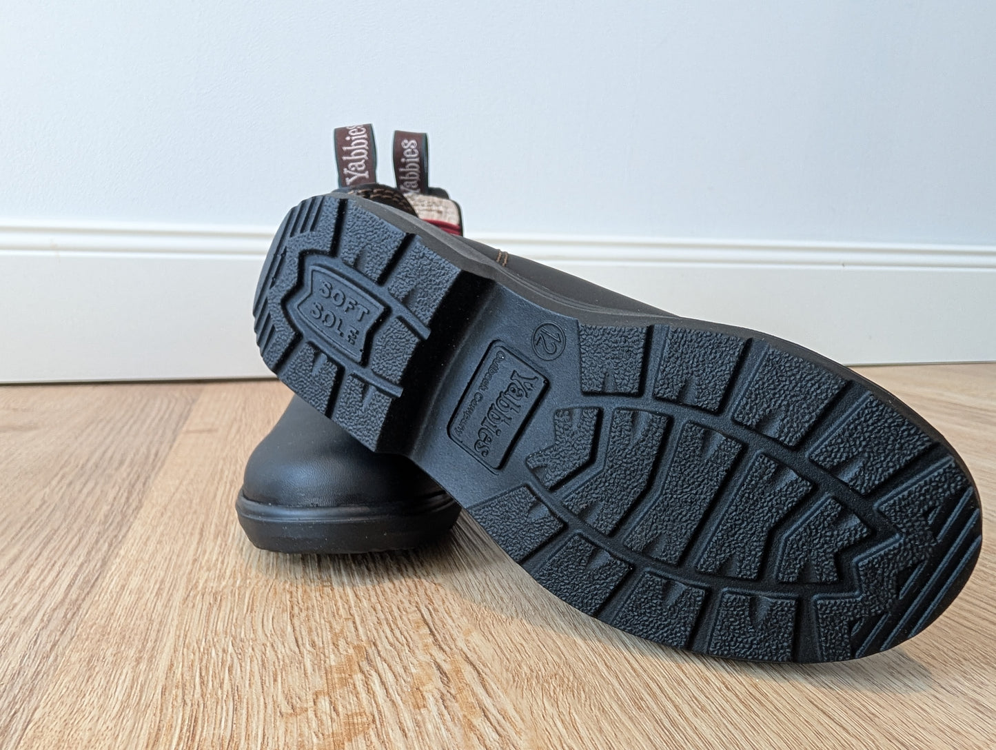 Yabbies Town & Country Chelsea Boots - Dark Brown and Pink